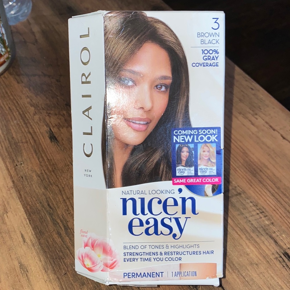 NWT: Clairol Color Crème